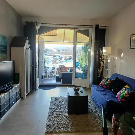 Port Apartman *
